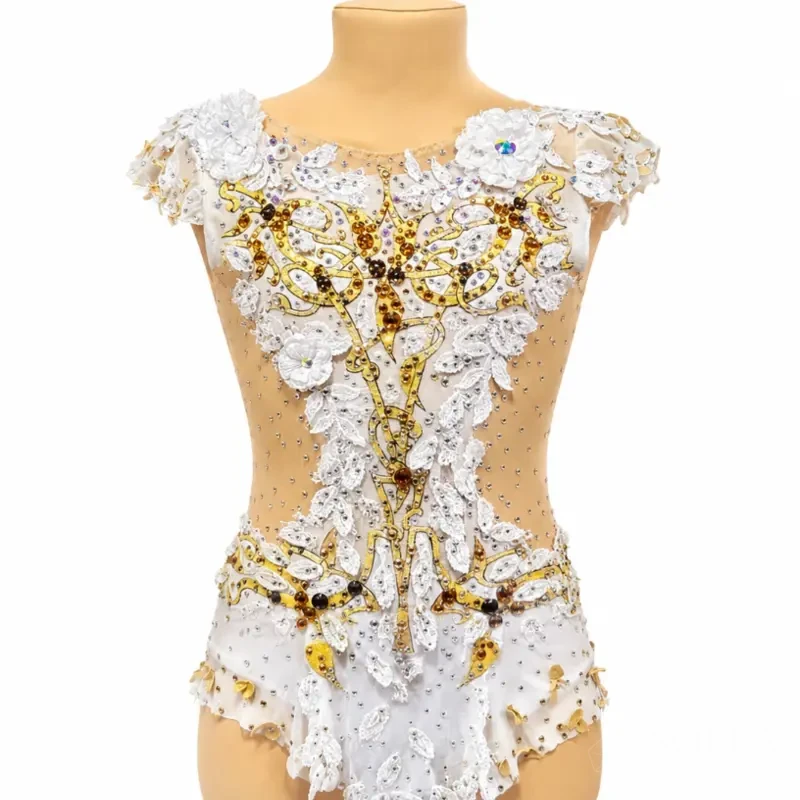Бело-золотой купальник для художественной гимнастики со стразами Swarovski
