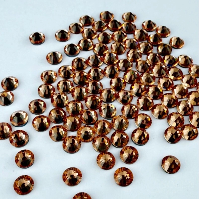 Стразы клеевые холодной фиксации Smoke Topaz ss12